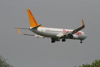 TC-AAY @ EBBR - Flight PC801 is descending to RWY 02