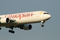ET-AMG @ EBBR - Arrival of flight ET704 to RWY 02