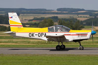OK-OPA @ LOAB - Zlin 142