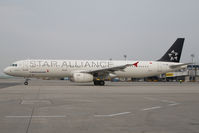 TC-JRB @ LOWW - Turkish Airlines Airbus 321 - by Dietmar Schreiber - VAP