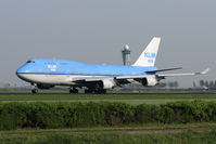 PH-BFF @ EHAM - departure from Schiphol