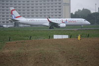 4X-EMA @ LFPG - Arkia - by ghans