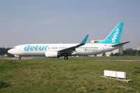 TC-TJJ @ LFPG - Corendon 'detur colors'