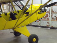 N28092 @ 40I - piper cub - by christian maurer