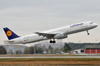 D-AISC @ EDDF - Lufthansa - by Artur Bado?