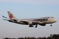 LX-YCV @ ELLX - Landing on rwy 24 - by Raybin