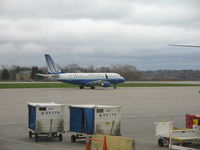 N858RW @ KMSP - MSP, MN - by Ronald Barker