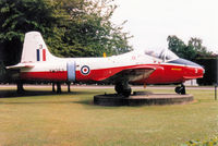 XW353 photo, click to enlarge