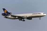 D-ALCD @ EDDF - on final RW07R - by Friedrich Becker
