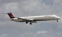 N906DA @ MIA - Delta MD-90