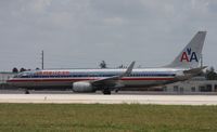 N917AN @ MIA - American 737-800 - by Florida Metal