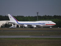 HL7465 @ EDDT - South Korean government Boeing 747-4B5, formerly a Korean Airlines aircraft, parked at Berlin Tegel. Unfortunately quite a bit of heat haze. - by moxy