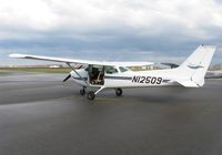 N12509 @ KGHW - Cessna 172M Skyhawk giving Young Eagle rides.