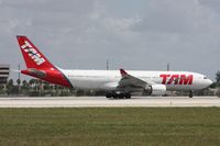 PT-MVD @ MIA - TAM A330-200