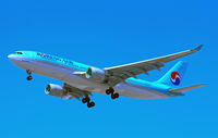 HL8227 @ KLAS - Korean Air Airbus A330-223 HL8227 (cn 1200)

Las Vegas - McCarran International (LAS / KLAS)
USA - Nevada, May 11, 2011
Photo: Tomás Del Coro - by Tomás Del Coro