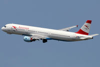 OE-LBB @ VIE - Austrian Airlines - by Chris Jilli