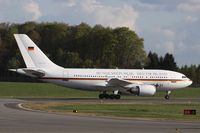 10 21 @ ELLX - Big bird for a short trip Berlin-LUX - by Raybin