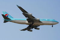 HL7402 @ EGLL - Korean Air - by Chris Hall