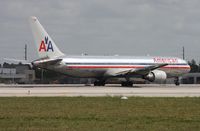 N344AN @ MIA - American 767-300