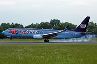 HA-LKE @ LOWL - Travel Service Boeing B737-86Q landing in LOWL/LNZ