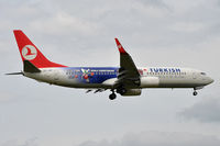 TC-JHF @ EGLL - On short finals for r/w 9L - by Robert Kearney