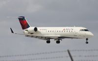 N739CA @ MIA - Comair CRJ