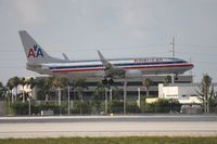 N850NN @ MIA - American 737-800 - by Florida Metal