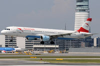 OE-LBA @ VIE - Austrian Airlines - by Chris Jilli