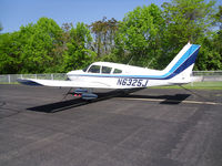 N6325J @ I19 - 1968 Piper PA-28-180