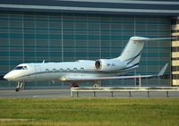 HB-JGJ @ LOWW - Gulfstream G450 - by Thomas Ranner