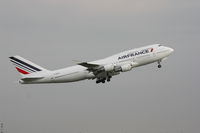 F-GITD @ LFPG - with new AirFrance peint - by juju777