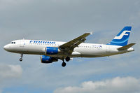 OH-LXI @ EGLL - Approaching r/w 27L