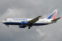 EI-CXN @ EGLL - Approaching r/w 27L - by Robert Kearney
