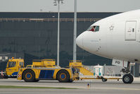 OE-LPD @ LOWW - Austrian Airlines Boeing 777-200 - by Dietmar Schreiber - VAP