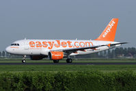 G-EZBM @ EHAM - syjets 'Come on let's fly' titels.