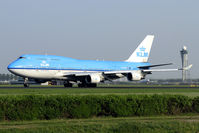 PH-BFW @ EHAM - KLM 747 departing Schiphol