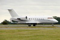 EI-IRE @ EGGW - Bombardier Challenger 604, c/n: 5515 at Luton