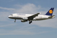 D-AILC @ EBBR - Descending to RWY 25L
