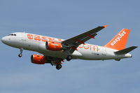 G-EZIG @ VIE - EasyJet