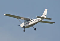 N5136C @ EEN - On approach to Keene, NH 5/29/2011