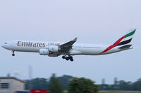 A6-ERH @ VIE - Emirates