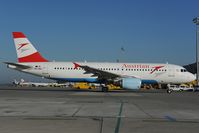 OE-LBU @ LOWW - Austrian Airlines Airbus 320