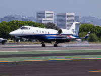 N261FX @ KSMO - N261FX arriving on RWY 21 - by Torsten Hoff