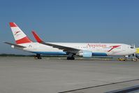 OE-LAW @ LOWW - Austrian Airlines Boeing 767-300 - by Dietmar Schreiber - VAP