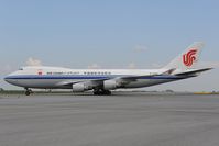 B-2409 @ LOWW - Air China Boeing 747-400 - by Dietmar Schreiber - VAP