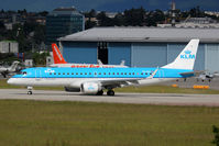 PH-EZS @ LSGG - LSGG/GVA