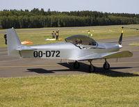 OO-D72 @ EBSP - Canopy slighty open, taxiing to the gas station - by Philippe Bleus
