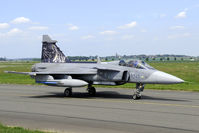 9245 @ LFQI - 211 ZTL machine at the 2011 Tiger Meet. - by Joop de Groot