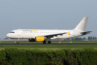 EC-HHA @ EHAM - Vueling departure