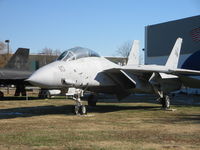 164346 @ KRIC - Virginnia Air Museum, Richmond - by Ronald Barker